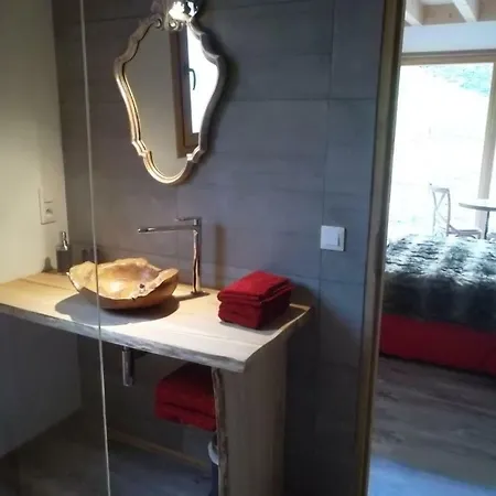 La Buissonniere 3* Le Noyer (Savoie)
